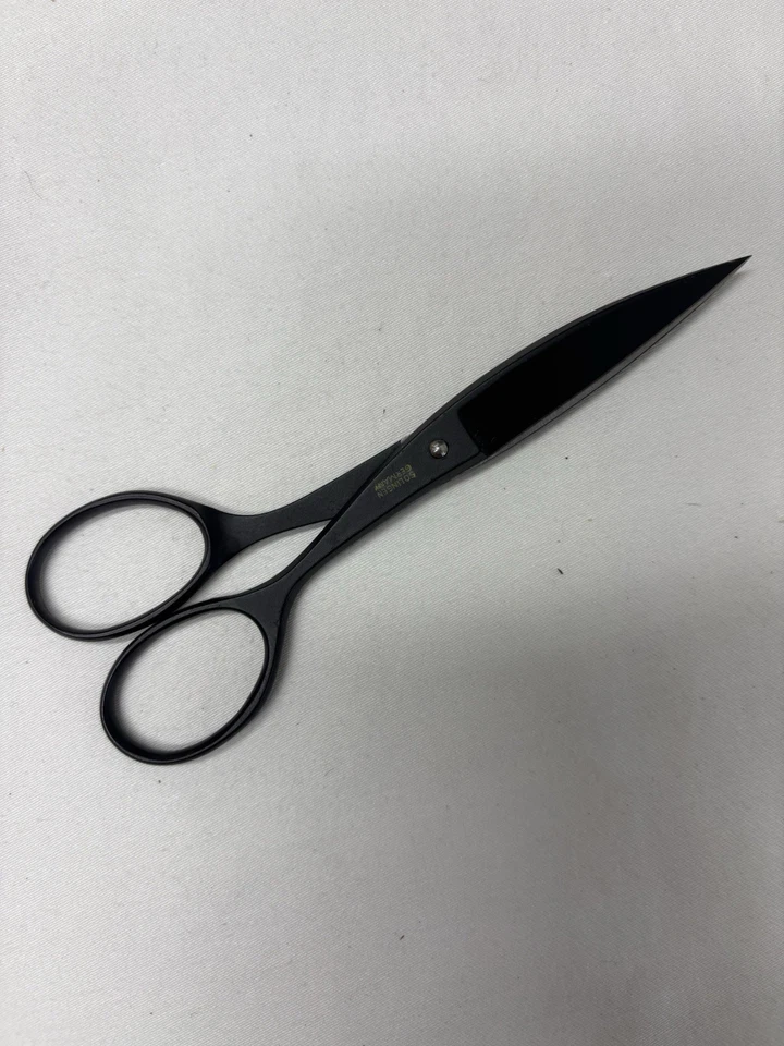 Bernina - Embroidery Scissors Black Sewing Craft Made in Germany - Image 4 of 4