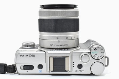 PENTAX Q10 w/02 Standard Lens Kit Silver Shutter Count 1131 [EXC