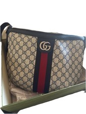 gucci gg canvas shoulder bag