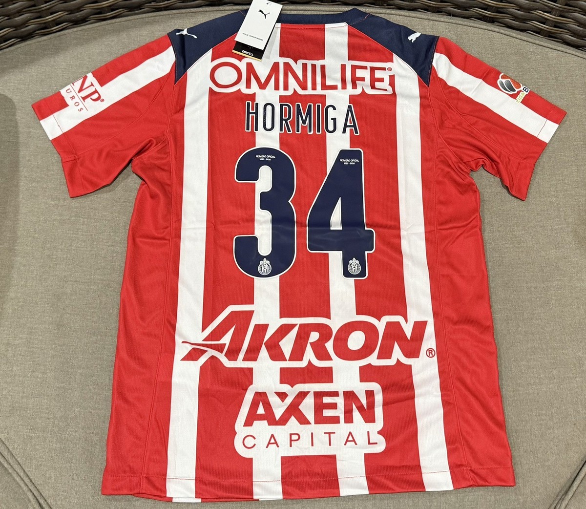 25-26 Puma Chivas Guadalajara Armando Gonzalez Jersey Size xl