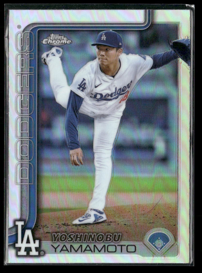 2025 Topps Chrome - Yoshinobu Yamamoto #179 Refractor