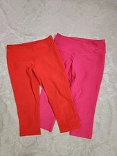  2 Nike Golf Dri-Fit Leggings Size XS Pink Capri