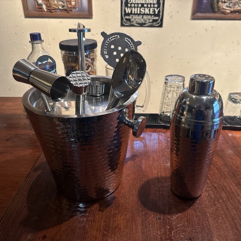 Bar Tool Set