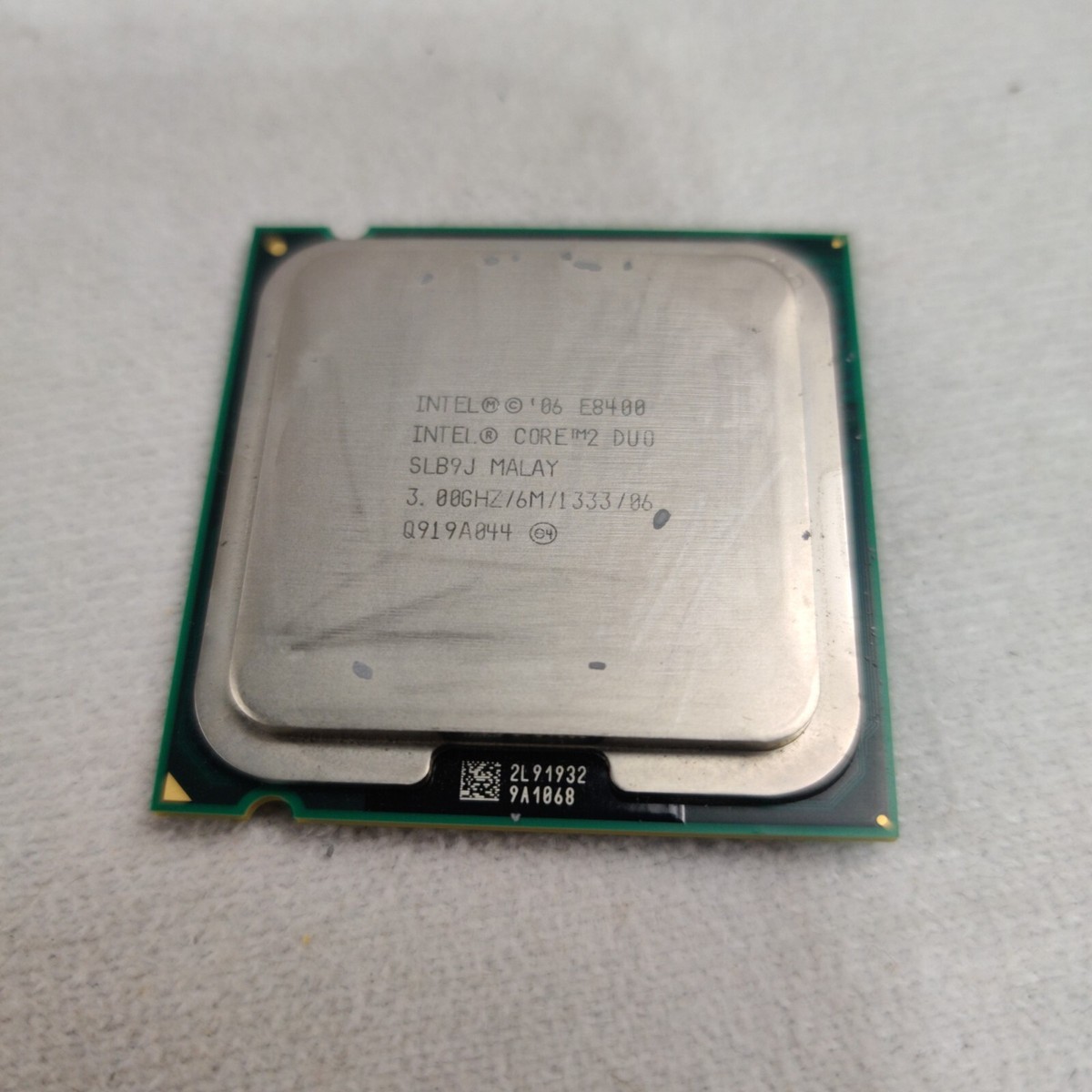 Intel Core Duo E8400 Socket LGA775 SLB9J GHz 6MB Cache CPU L-A
