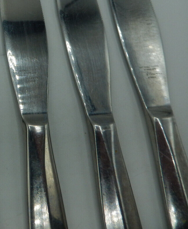 Vintage 6 Dinner Luncheon Knives Michael Lloyd Trifold Ridge Stainless