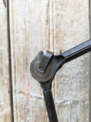FRENCH ANTIQUE INDUSTRIAL DESIGN DESK LIGHT LAMP FROM GRAS N205 - Picture 3 of 11