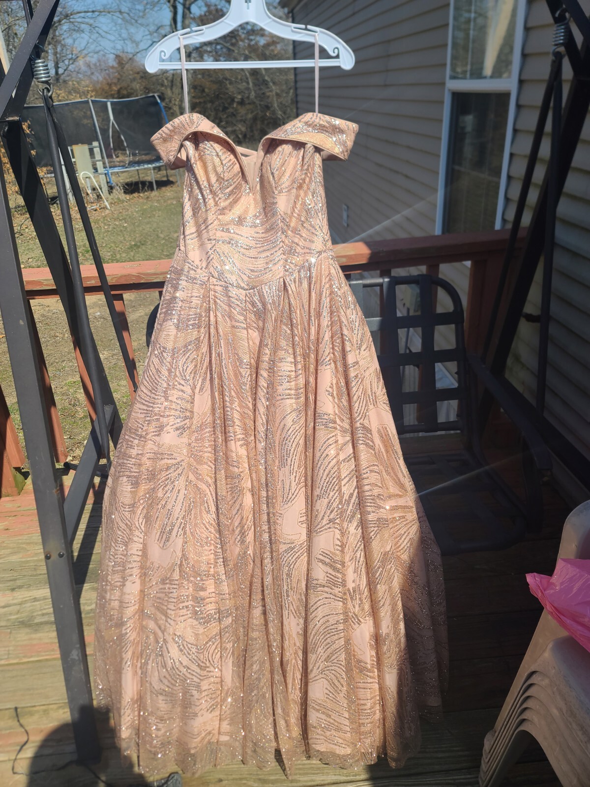 Picture 1 of 5