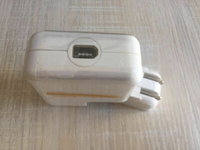 A1070 1394 Firewire iPod Power Adapter Charger  For Apple iPod Classic 1st Gen