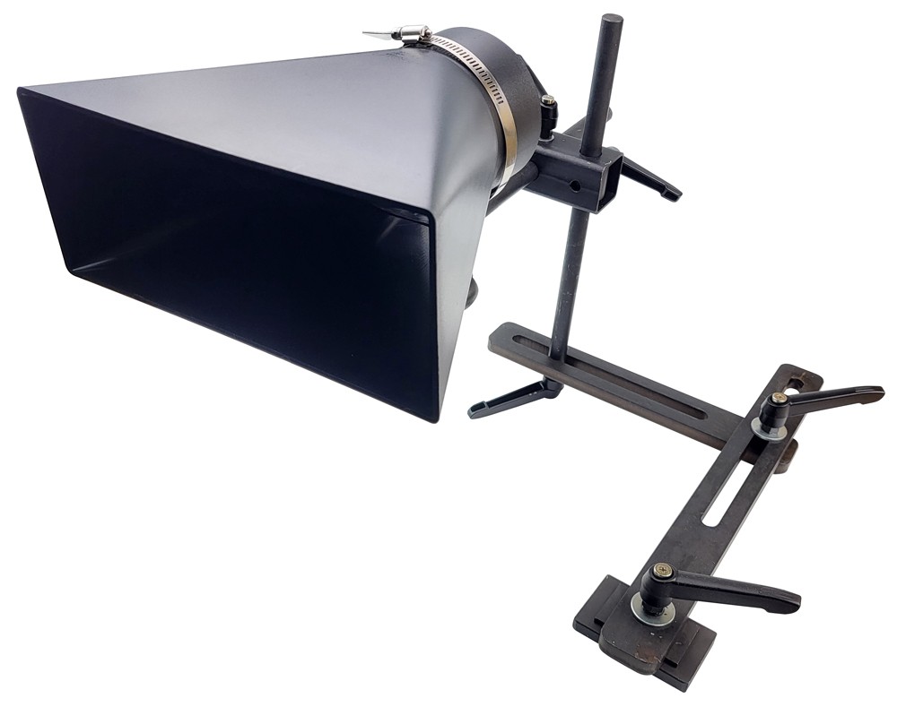 Charnwood UDH002 Universal Lathe Mount with Small Dust Hood - Image 2