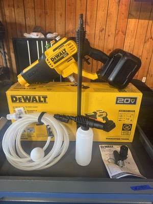 #ad #ad DEWALT DCPW550P1 Power Cleaner 550 Psi New Open Box 13906139 $150.00