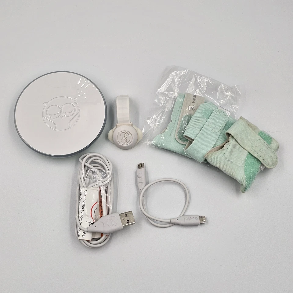 Calcetín inteligente Owlet 2 y sensor de signos vitales monitor sin cargador calcetín de ladrillo 3 usado Foto 3 de 4