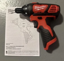 Milwaukee M12 Cordless 1/4" Hex Screwdriver Driver 2401-20 (Tool Only) New