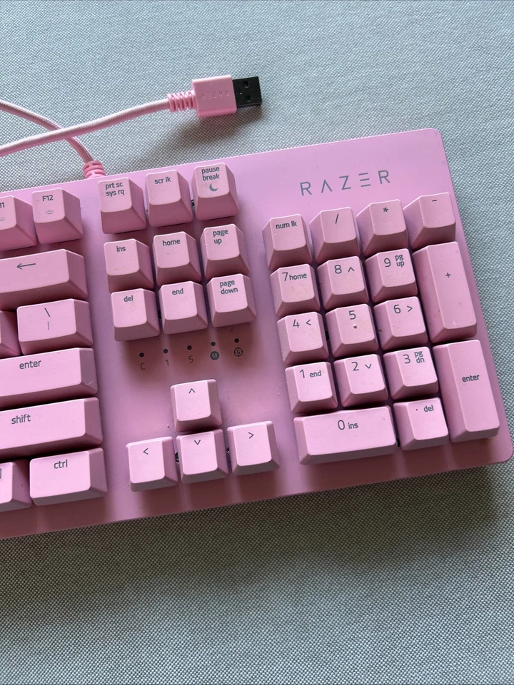 Razer Huntsman RZ03 0252 Mechanical Wired Keyboard Pink - Image 3 of 4