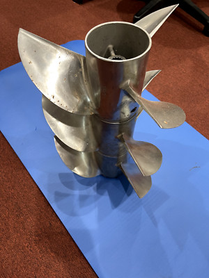 Counter 14 3/4 x 21P Mercury Cleaver SS 4874599A4 21P. 4.75 gear used propellers