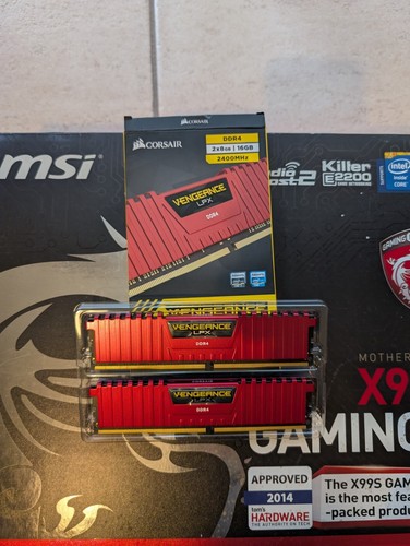 Bundle Gaming MSI X99A GAMING 7 + Intel i7 5820K + RAM Corsair DDR4 16GB - Foto 7 di 8