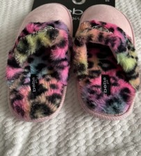 Big Girls Size L 2/3 Bebe Girls Slippers with Faux Fur Rainbow Leopard