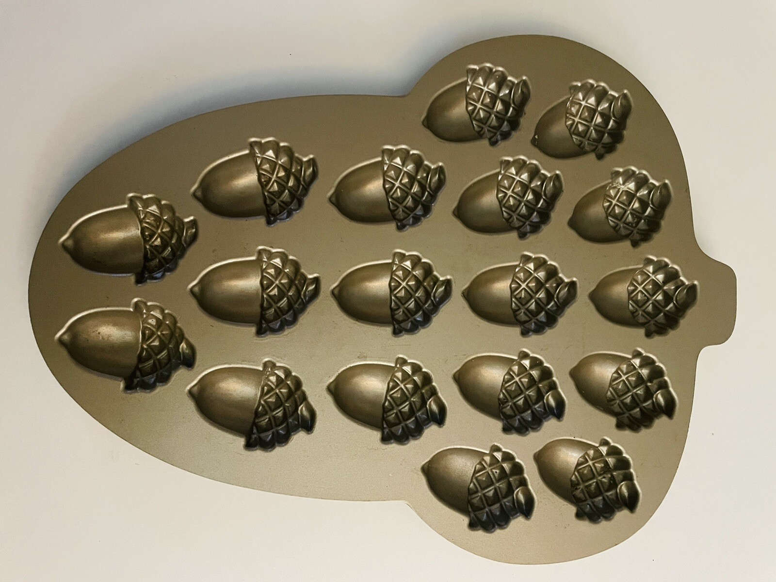 Nordic Ware Cast Aluminum Acorn Cupcake Pan for 18 Cavities Desserts or Candy