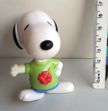 🟢 SNOOPY MC DONALD'S WORLD TOUR  SORPRESINE VINTAGE  EXTRA KINDER