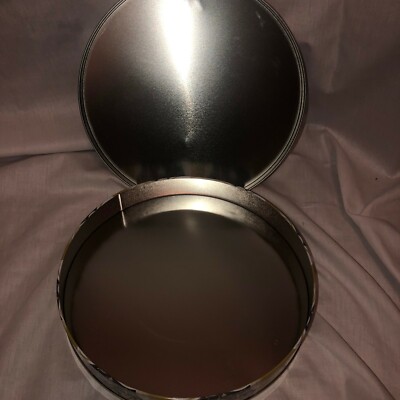 disneyland tobacco tin TIN DISNEYLAND Resort Exclusive 2007 Collector Metal 8 1/2 round