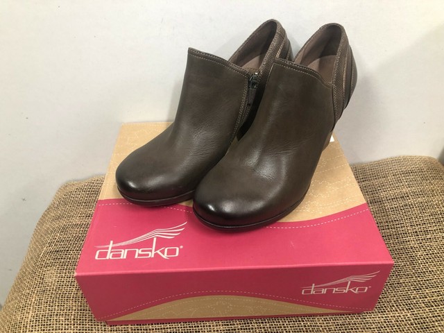 dansko marcia