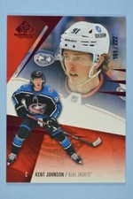 Kent Johnson SN 2023-24 SP Juego Usado Rojo Columbus Azul Chaquetas #25