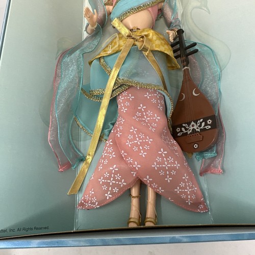 Barbie Doll Styled by Yuming Matsutoya 1999 Mattel - Picture 7 of 14