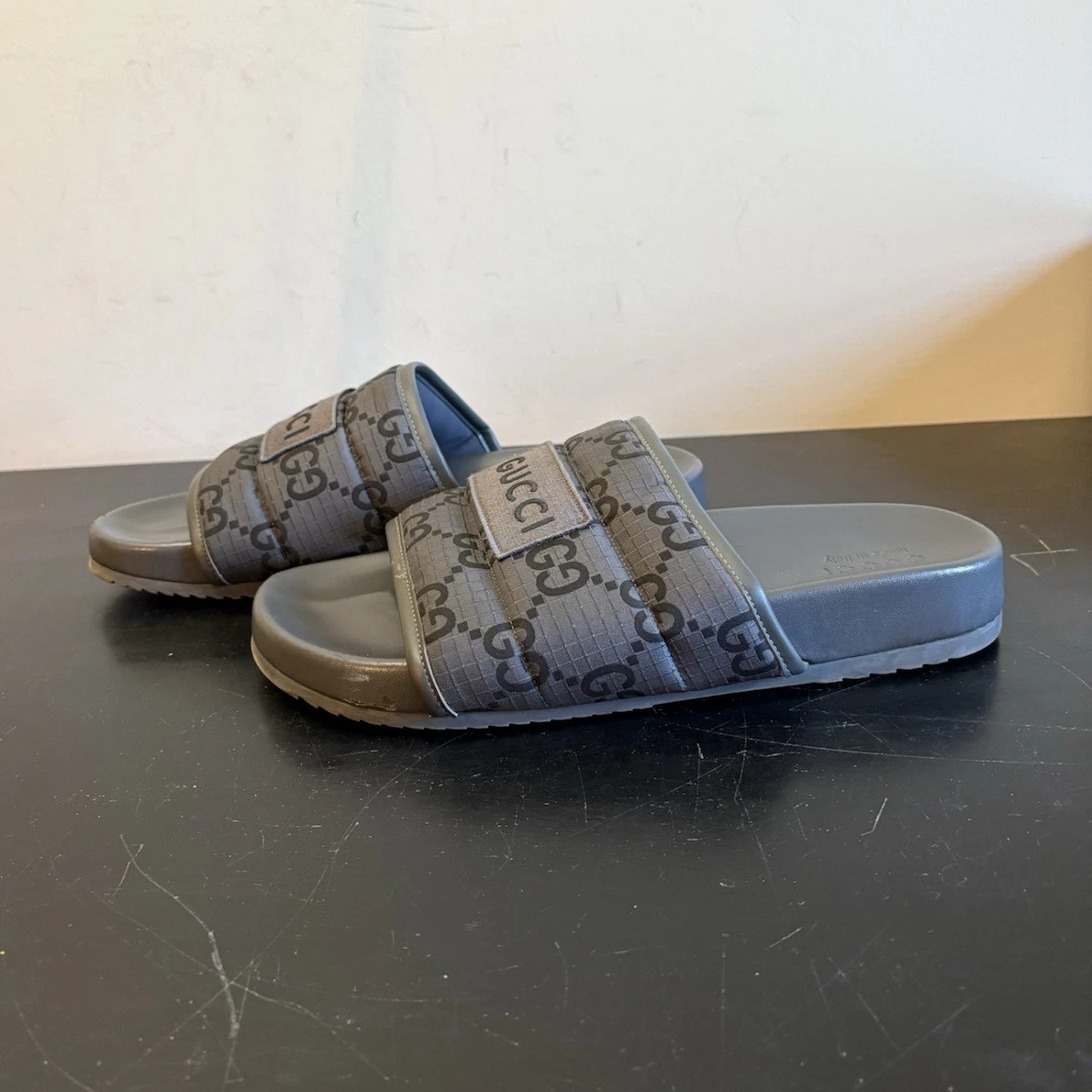 Gucci Gray Sandals for Men for sale | eBay display picture 2