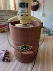 White Mountain 6‑Qt Electric Ice Cream Freezer – Classic Wooden Bucket #F69206