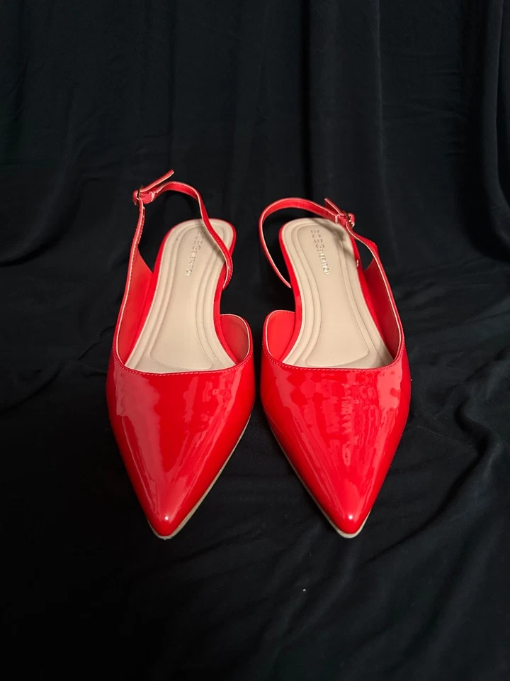 BCBGeneration Kittie Kitten Heel Slingback Pump - Lápiz labial patente 9 Foto 2 de 4