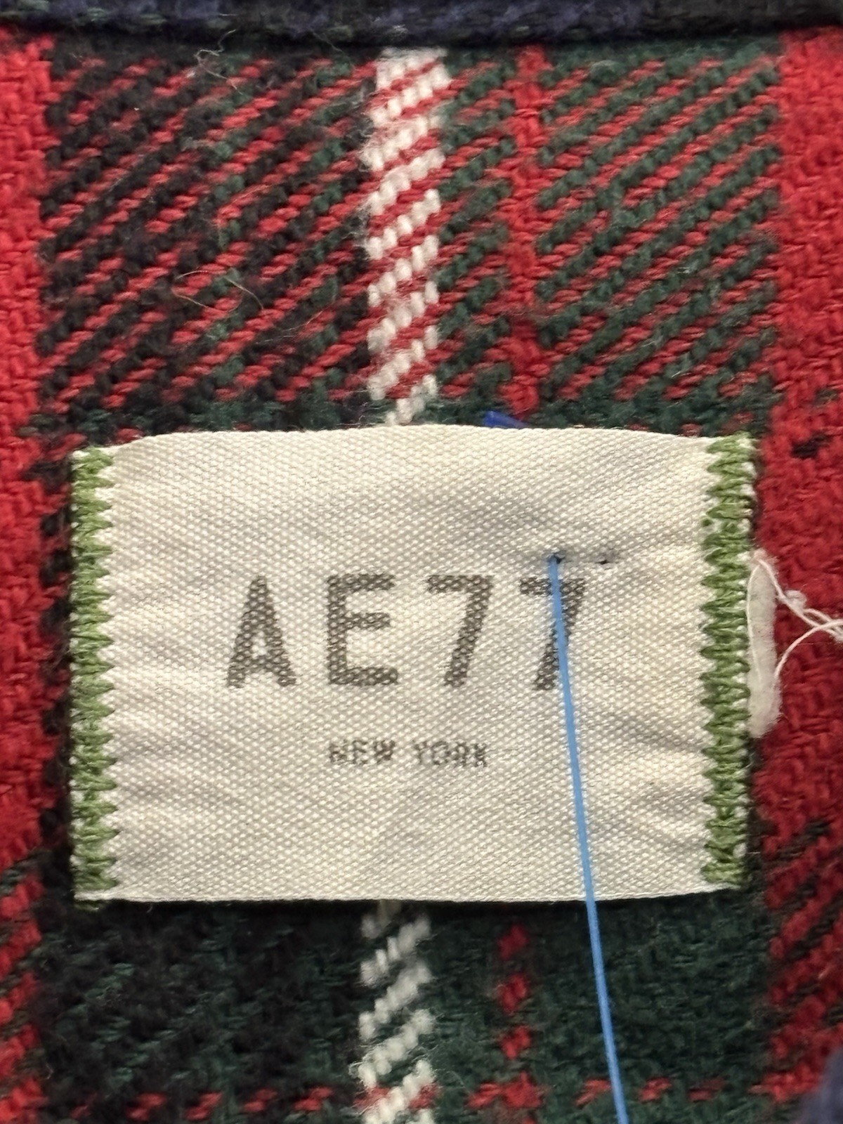 AE77 AMERICAN EAGLE Patchwork Heavy Flannel Lumbe… - image 4