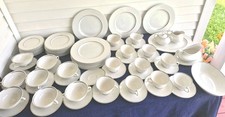 ROYAL DOULTON ENGLAND,CHINA DINNERWARE SET,DINNER SET 74 Pieces,NICE SET