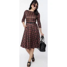 Unique Vintage NWT Burgundy & Black buffalo plaid knit Devon swing Dress Med 6-8