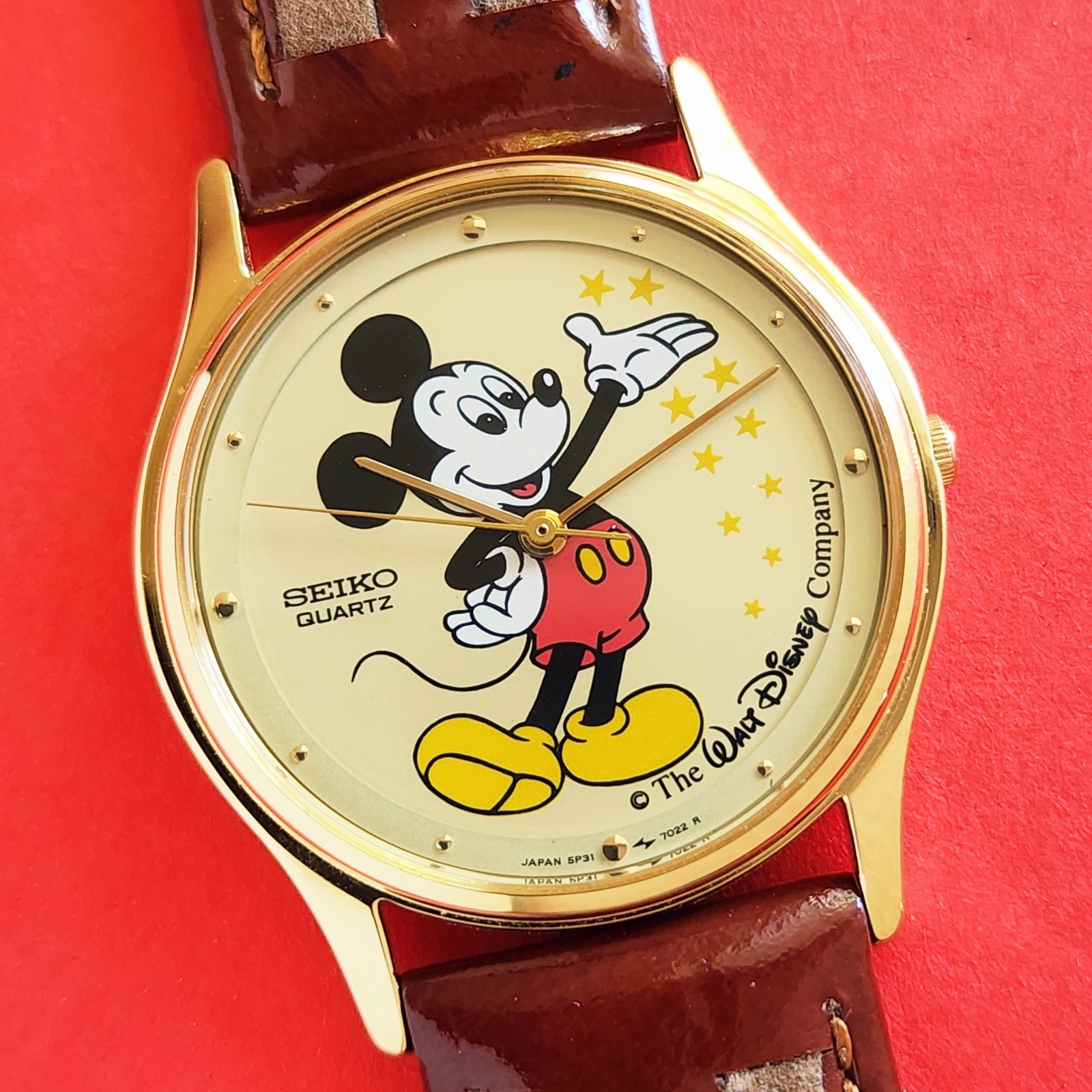 Mickey Watch 5P31-7009 Vintage Seiko Brown &amp; Hands Rare Mouse Dial Leather - vintagewatches.pk