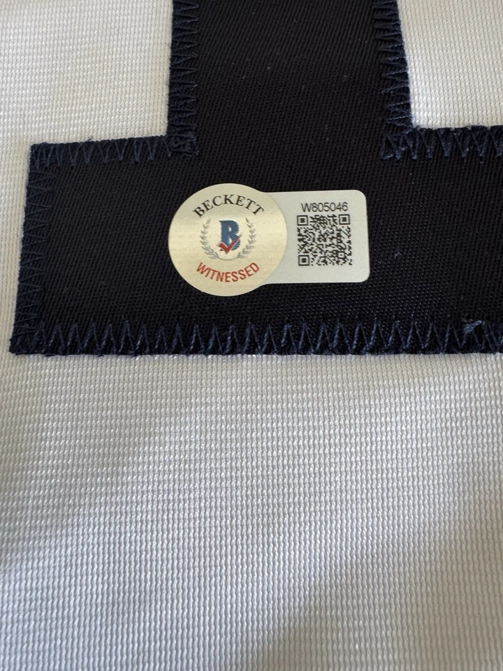 Autographed/Signed CECIL FIELDER Detroit White Baseball Jersey BECKETT Witnessed - Image 4 of 4