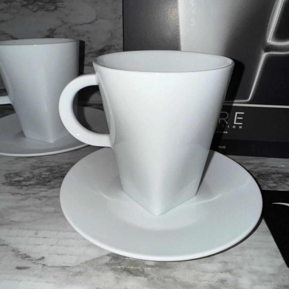 NUEVO EN CAJA NESPRESSO PURE 4 piezas 2 juegos: 2x tazas 2x platillos Nuevo Descatalogado RARO Foto 2 de 4