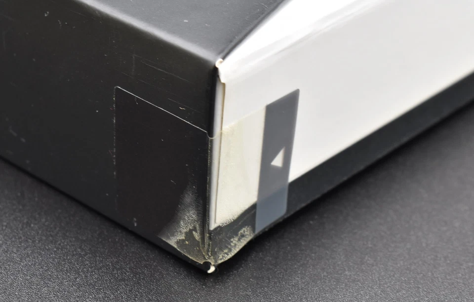 Microsoft Surface RT 32 GB, from 2012/2013, Bundle w/ Cover, Brand New / Sealed - Image 4 of 4