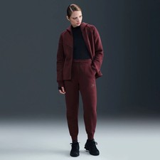 NWT Women  s Nike Tech Windrunner Full Zip Hoodie Pants Size XL Burgundy Crush