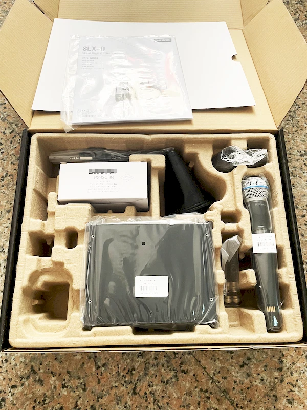 New Handheld Wireless Vocal System w/ BETA58 Microphones Express SLXD4/Beta58A - Image 2 of 4