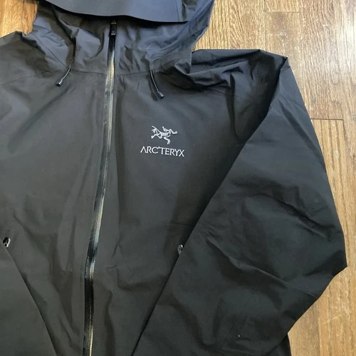 Arcteryx Beta LT Jacket size Medium Black image 2