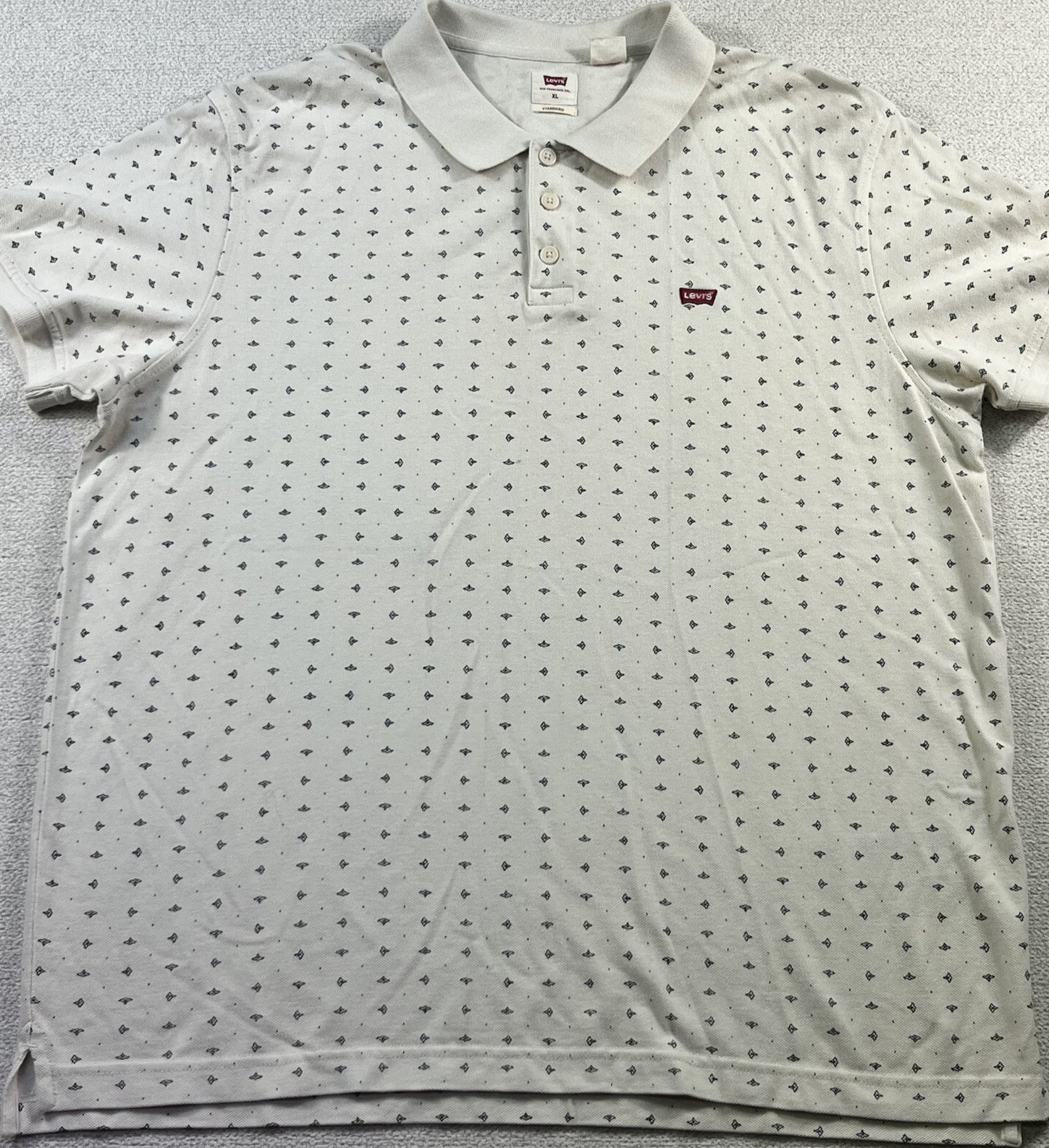 Levis Polo Shirt Mens XL Off White Flower Petals Logo Standard Fit Dress Polo