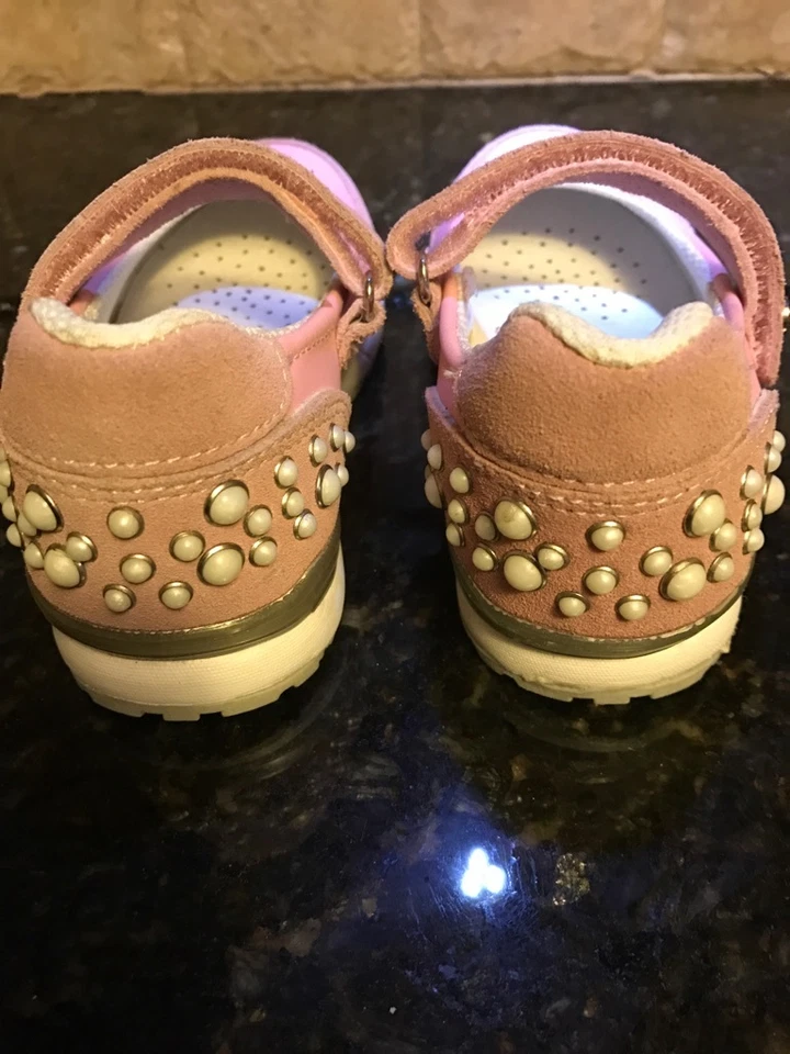 Girls Pink Naturino Shoes White Beads on heels NIB Little Girls Size 8 - Image 4 of 4