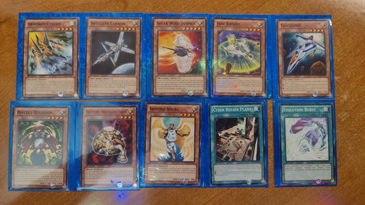 YuGiOh - Cyber Dragon Revolution, Structure Deck - Opened, All Cards, NM  Cond