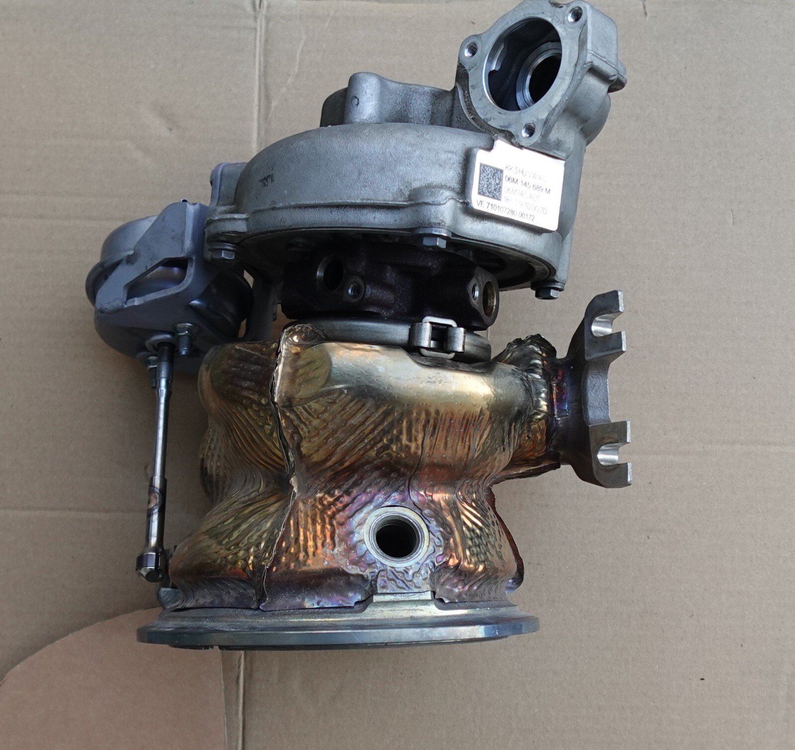 PORSCHE CAYENNE TURBO CHARGER AUDI PORSCHE BENTLEY OEM PART 06M145689M 6M145A01