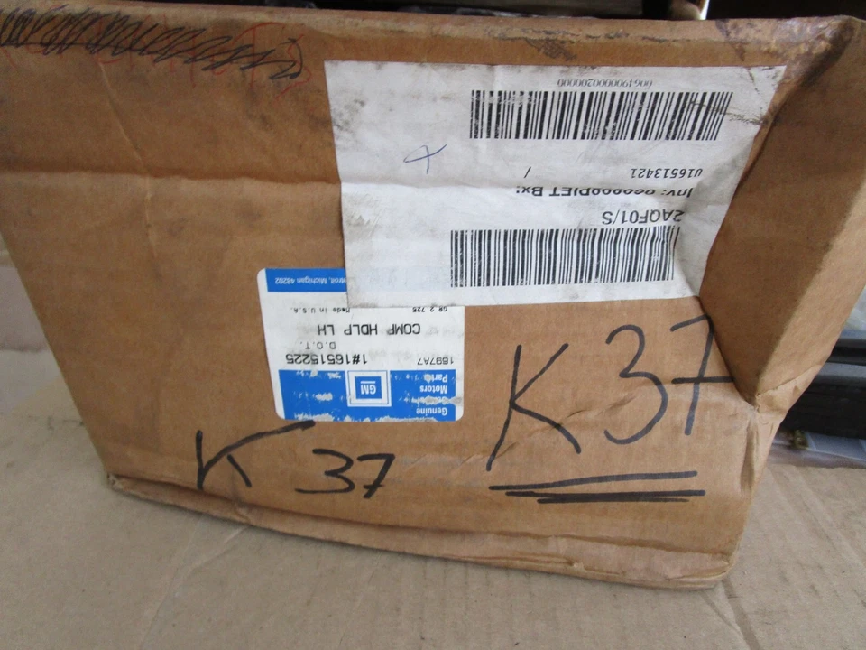 Chevrolet Beretta L37 Scheinwerfer Frontscheinwerfer links head lamp left NEU - Bild 3 von 4