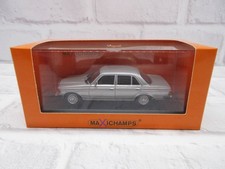 Mercedes-Benz 230E 1/43 Maxi Champs Silver Mini Car [Age 13+]