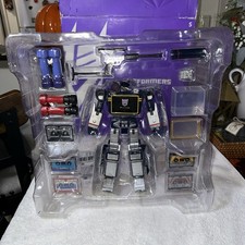 Hasbro Transformers Masterpiece MP-02 Soundwave Complete TRU Exclusive