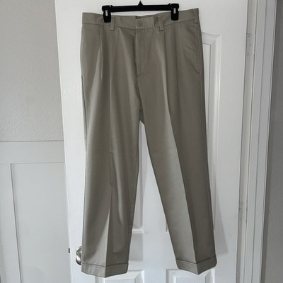Izod American Chino Classic Fit 36 X 30 taupe Khaki Pants ￼