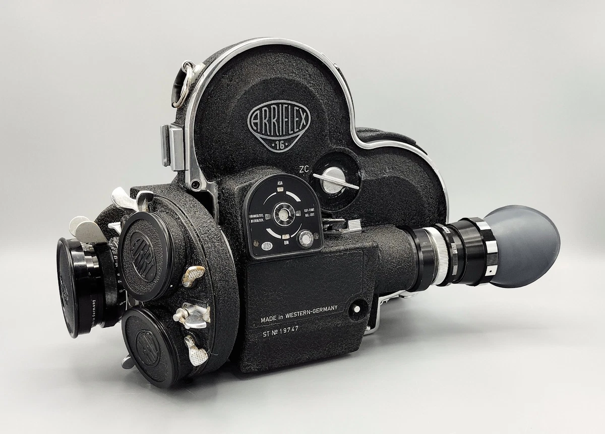 【期間限定】動作品　Arriflex 16ST セット 期間限定】動作品 Arriflex 16ST セット Arriflex 16 mm Movie Cameras