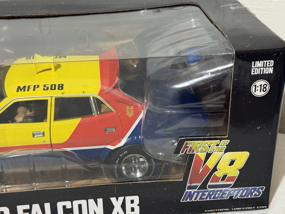 1:18 Greenlight 1974 Ford Falcon XB First of the V8 Interceptors Mad Max - Image 4 of 4