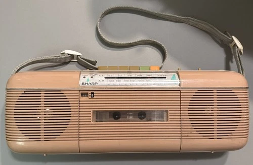 Vintage 80s Beige SHARP QT-50 (L) AM/FM Stereo Radio Cassette Recorder - READ